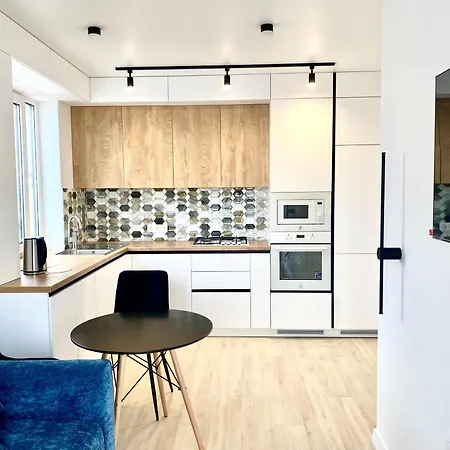 Triplex Jacuzzi Apartmán *