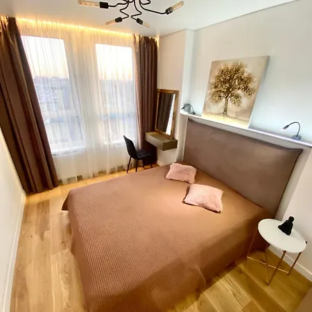 Triplex Jacuzzi * Λβιβ