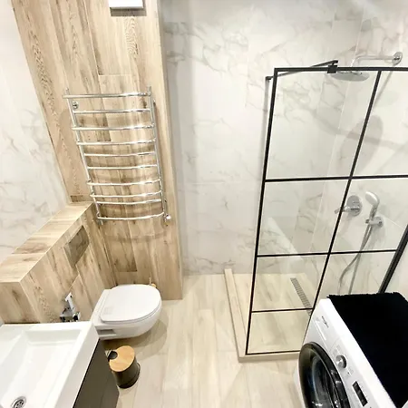 Triplex Jacuzzi Appartement Lviv